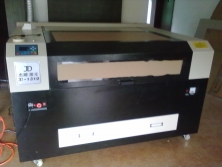 恭喜馬來(lái)西(xī)亞鄭先生(shēng)購(gòu)傑雕1310激光(guāng)機(jī)