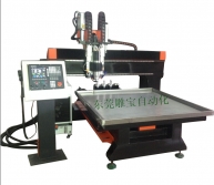 小(xiǎo)型排式換刀(dāo)加工(gōng)中心